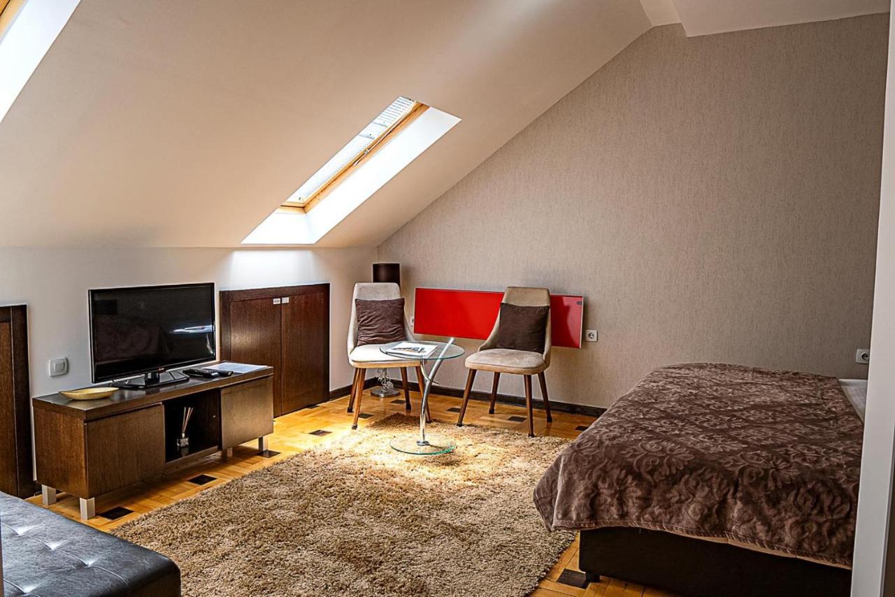 Pleasure Cair Apartments Ni المظهر الخارجي الصورة