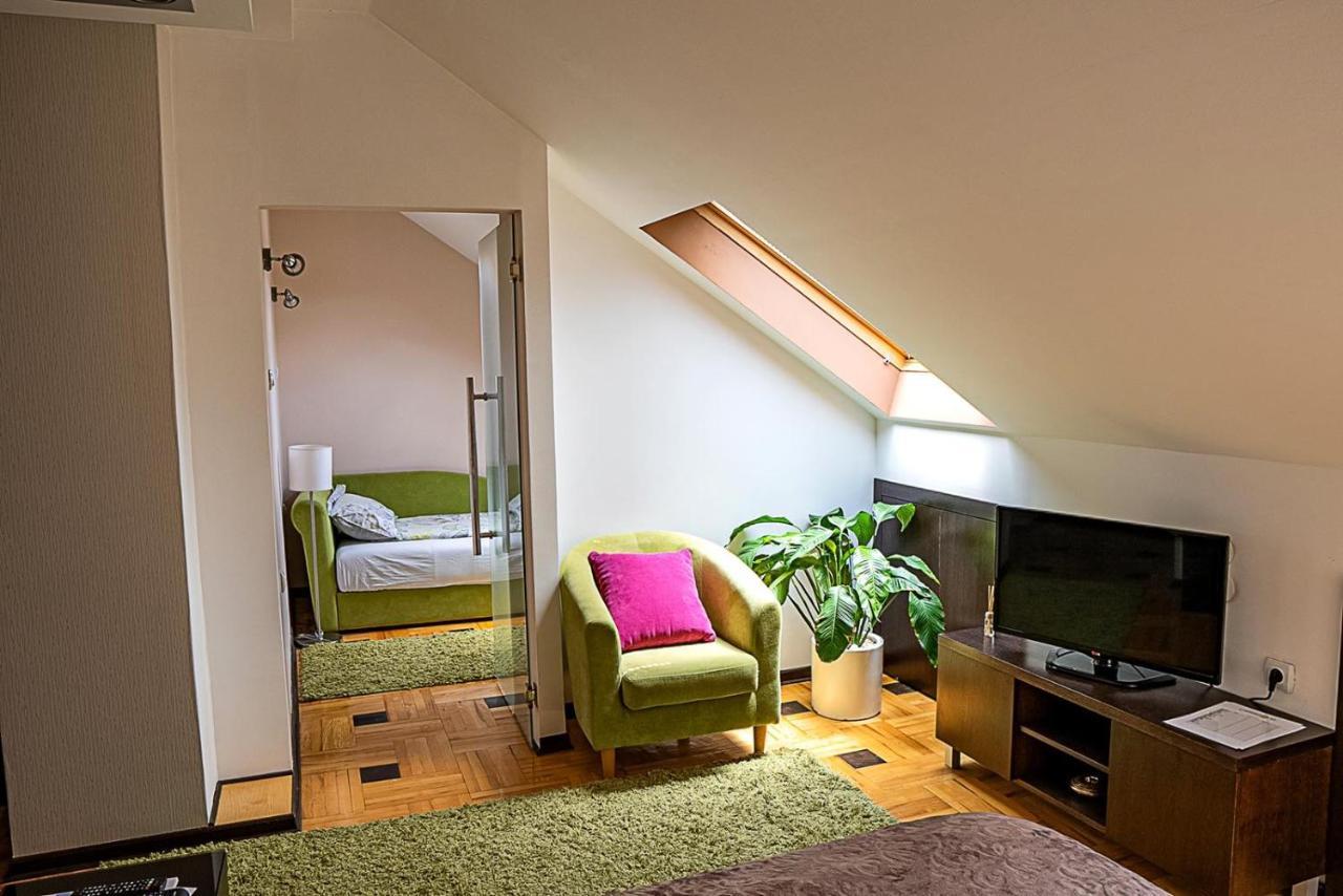 Pleasure Cair Apartments Ni المظهر الخارجي الصورة
