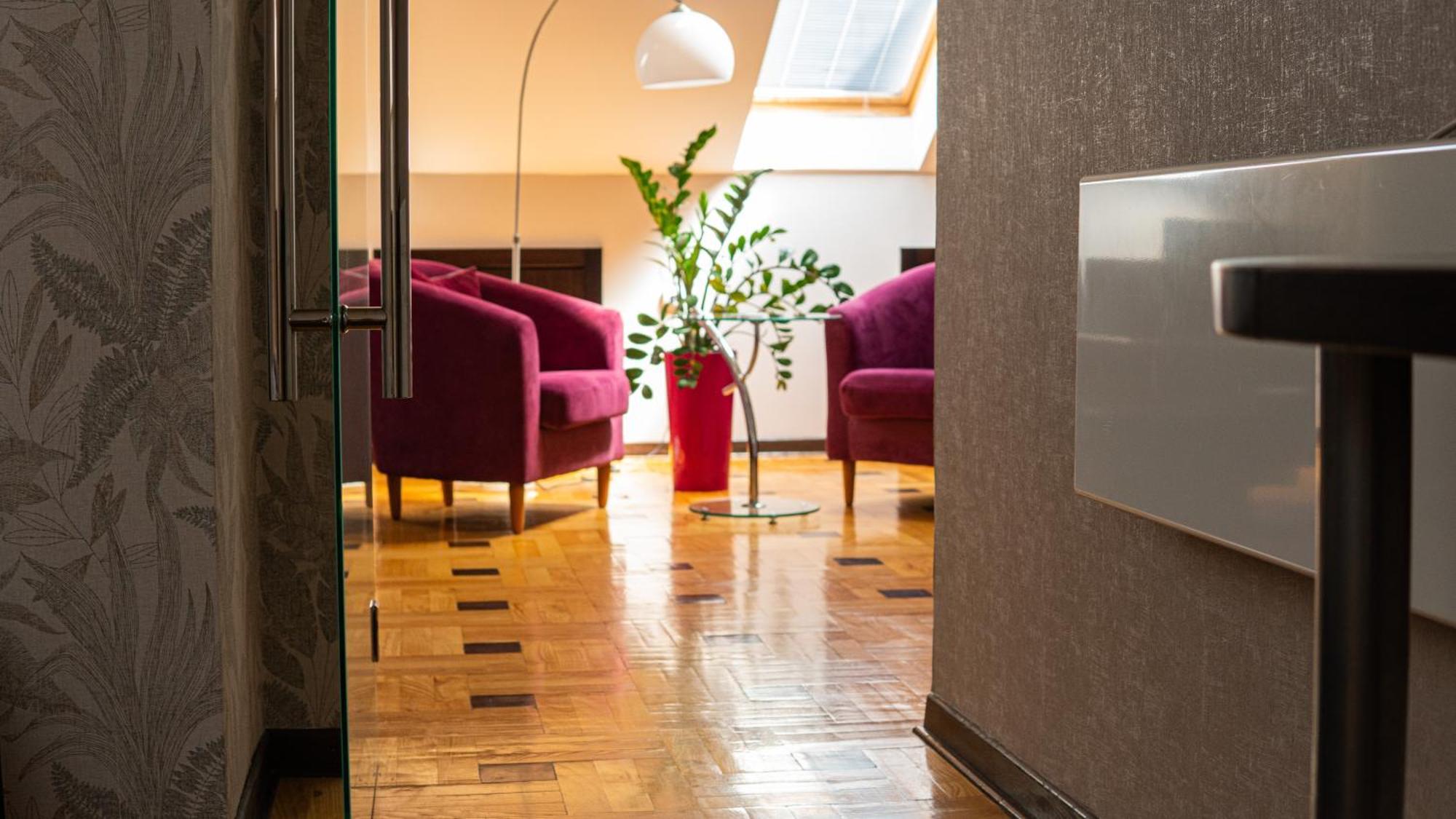 Pleasure Cair Apartments Ni المظهر الخارجي الصورة